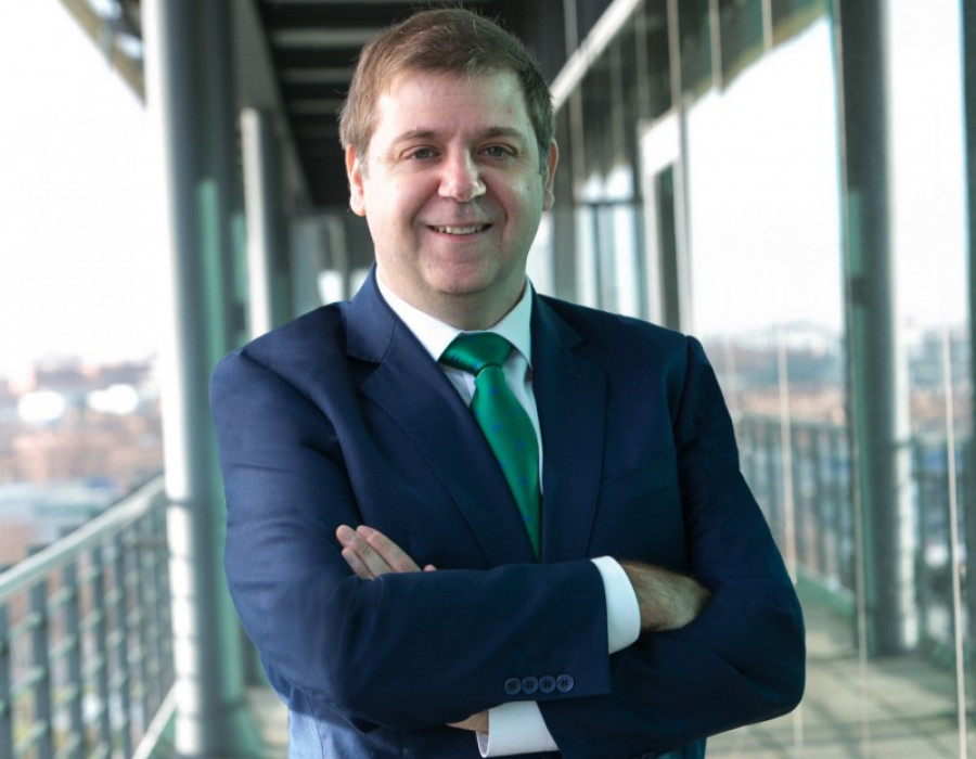 Presidente de grupo correos 38781