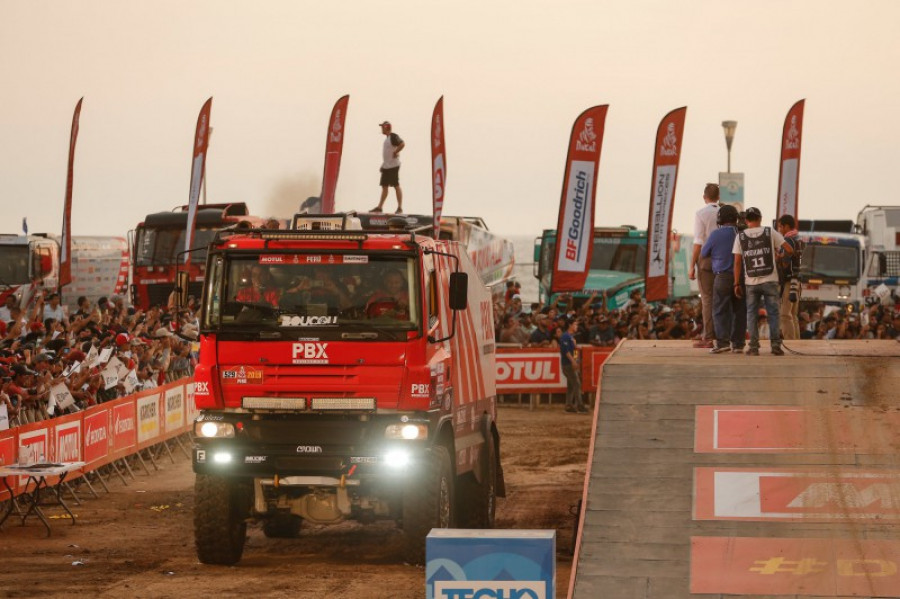 4x4 pbxdakarteam presentacion 37081