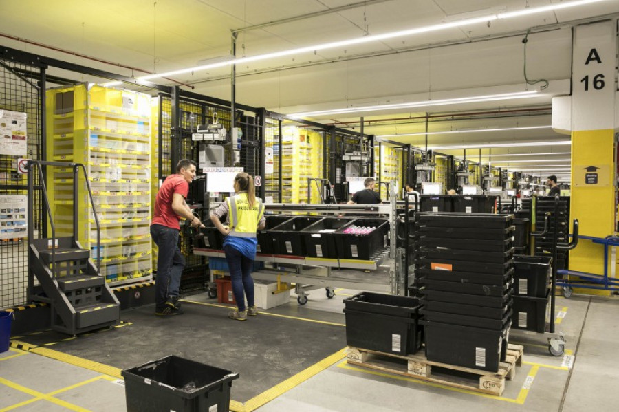 Amazon contrataciones navidad 36153
