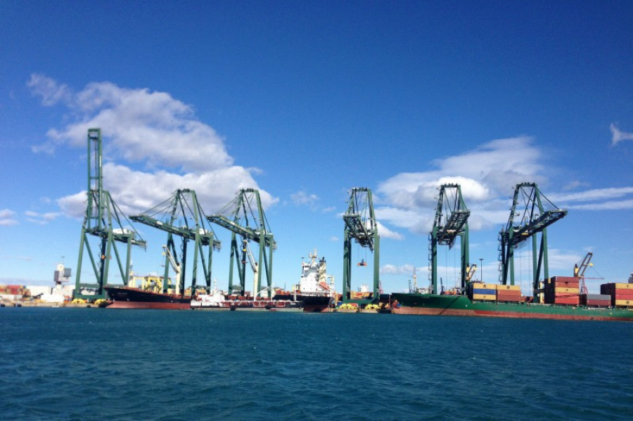 Puerto valencia 35826