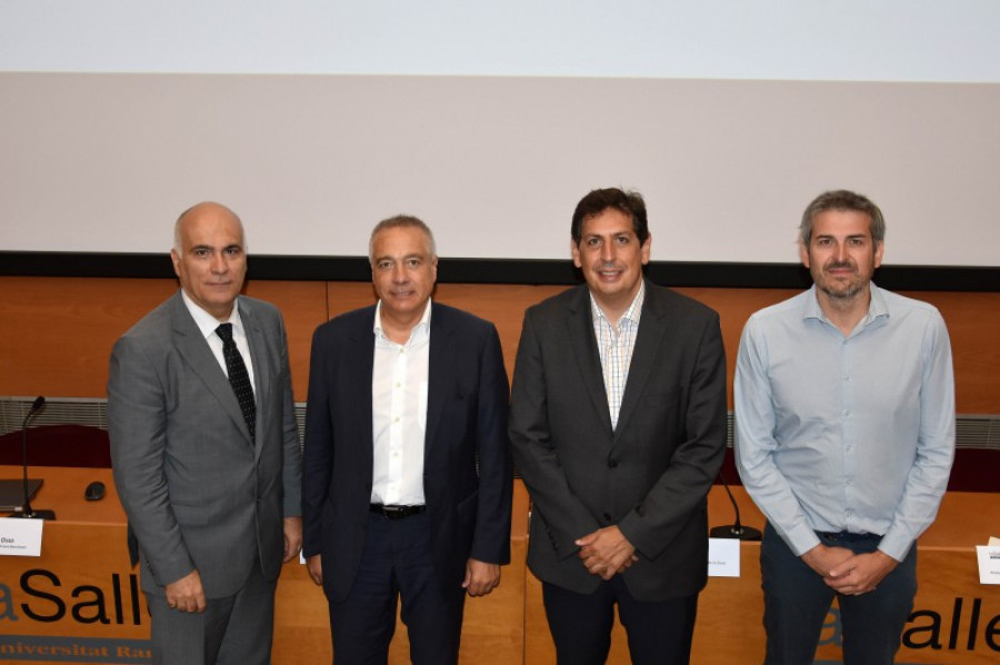 Fotoinauguracionaceleradora1 35221