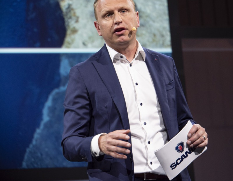 Henrik henriksson presentando the pathway study 33888