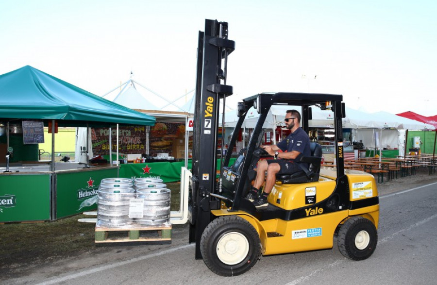 F135 yale motogp hospitality requirements image 3 31345