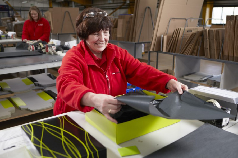 Xpo worker retail woolton 27850