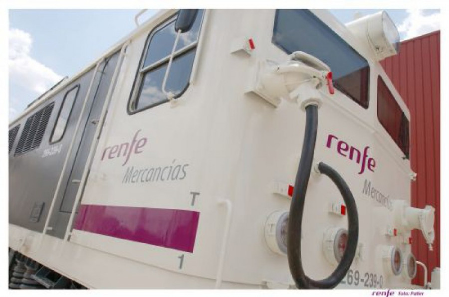 Renfe 27156