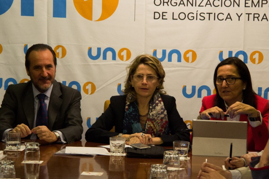 Pilar jurado maria luisa gonzalez francisco aranda. 22548