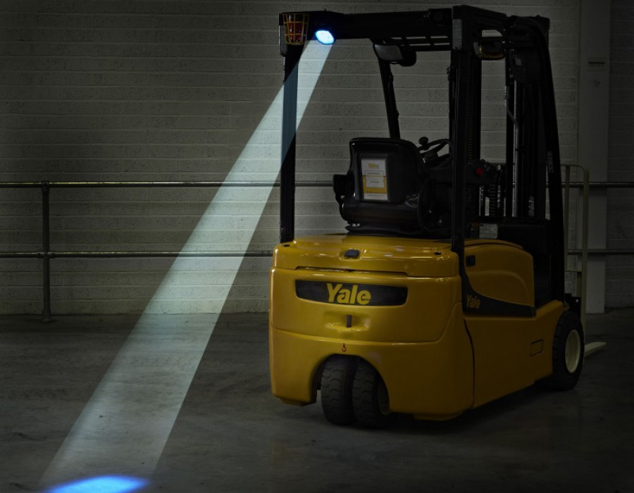 Yale pedestrian awareness light vt 18 21824