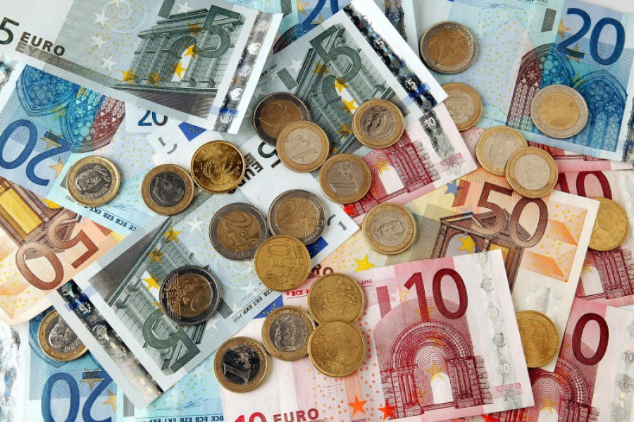 Dinero 18206