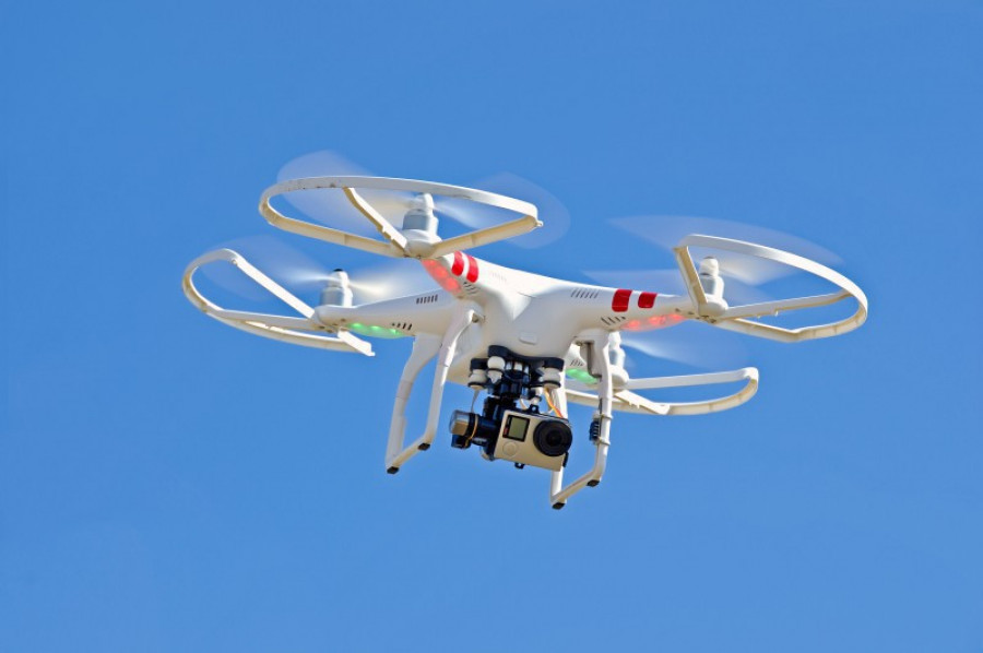 Drones 18012