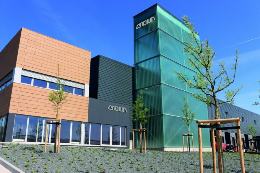 Das neue produktionsgebaude in roding 10664