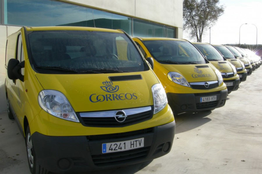 Opel correos 8245