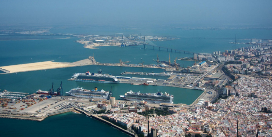 Puerto de cadiz 44427