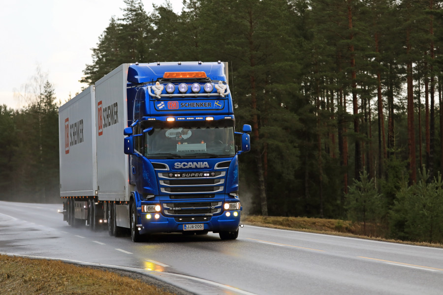 Camion44ton123rf
