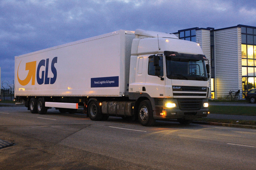 GLS linehaul truck