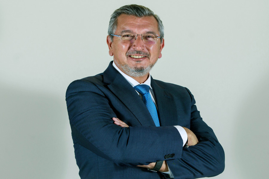 Carlos Prades PresidenteFVET