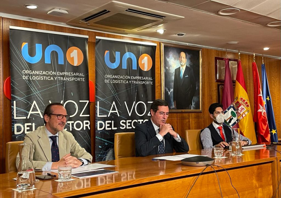 Antonio Garamendi, presidente de CEOE, y Francisco Aranda, presidente de UNO