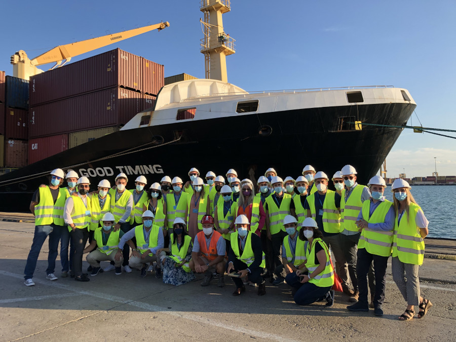 Visita alumnos EDEM Puerto Valencia