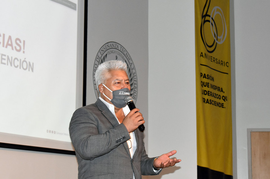 Israel delgado canacar