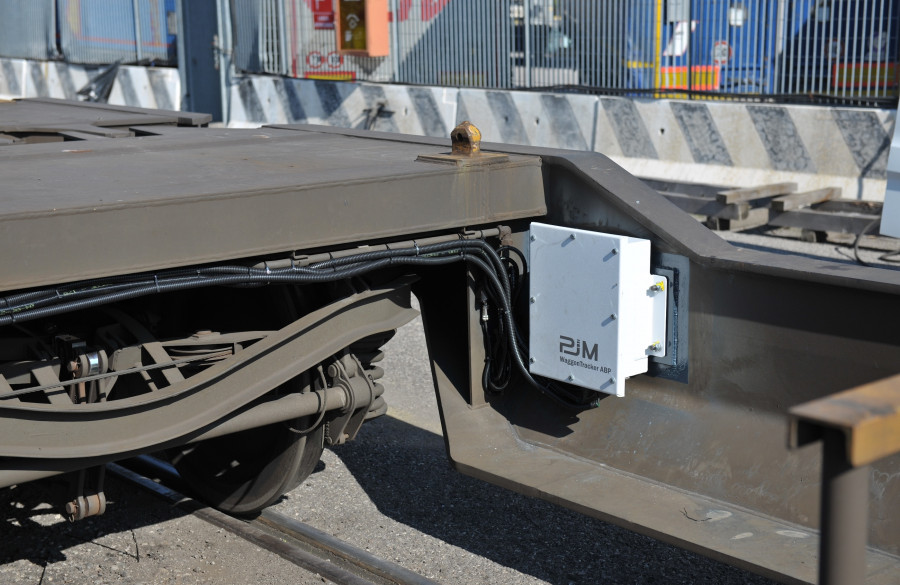 Freight wagon with innovative sensor technology © TX Logistik AG