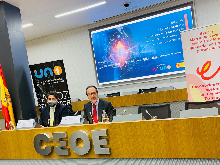 Presidente de UNO, Francisco Aranda, y consejero de Transportes e Infraestructuras de la Comunidad de Madrid, David Pérez