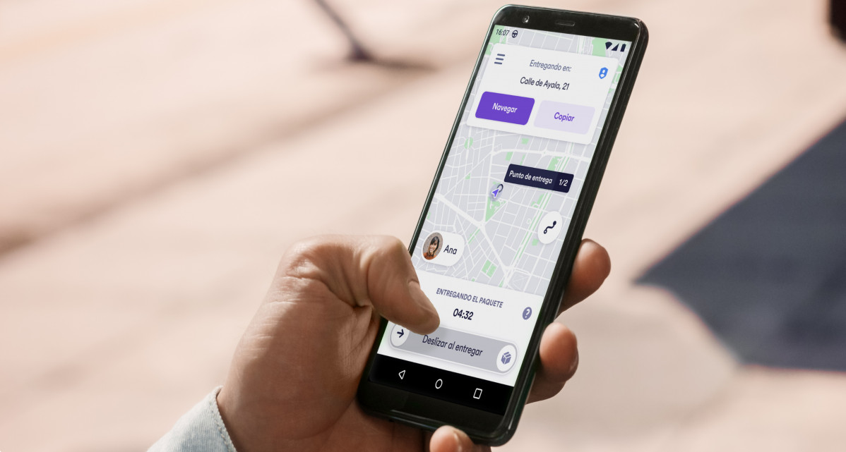 Cabify Delivery movil repartidor entrega