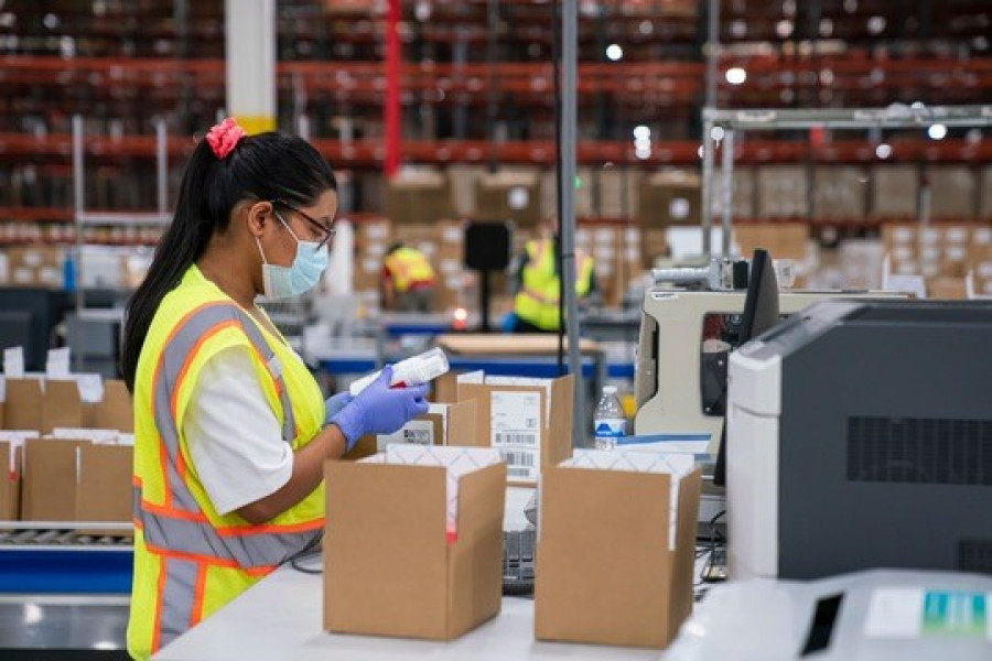 DHL
