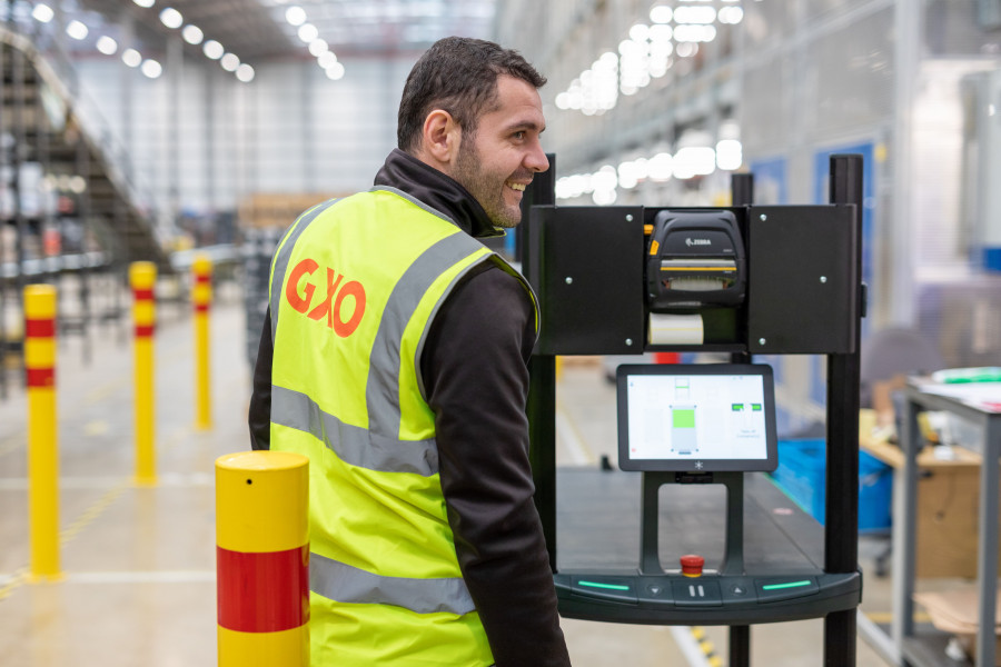 GXO abre un nuevo centro farmacéutico de última generación en Italia