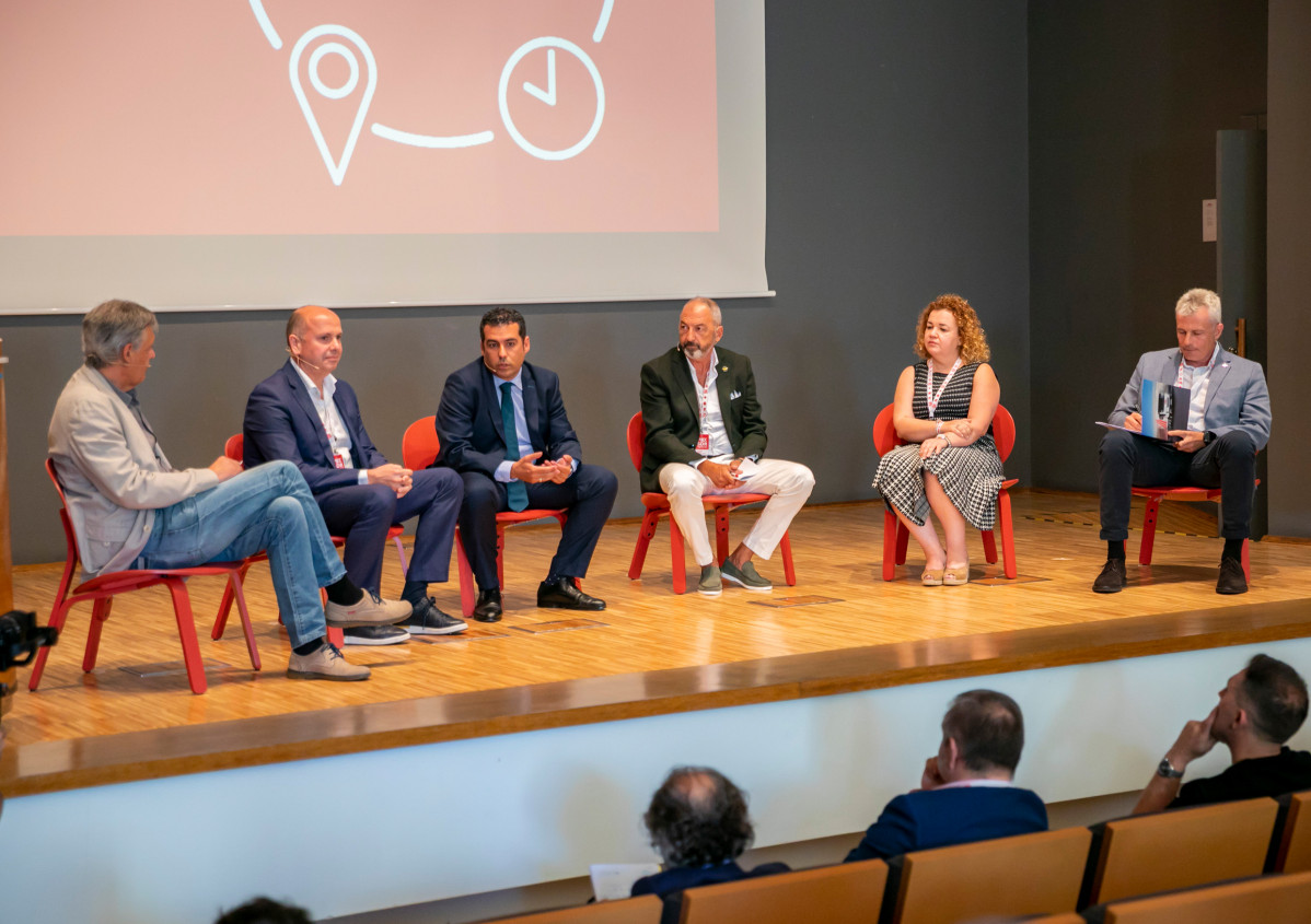 Convenciou00ecn X Aniversario. Mesa redonda