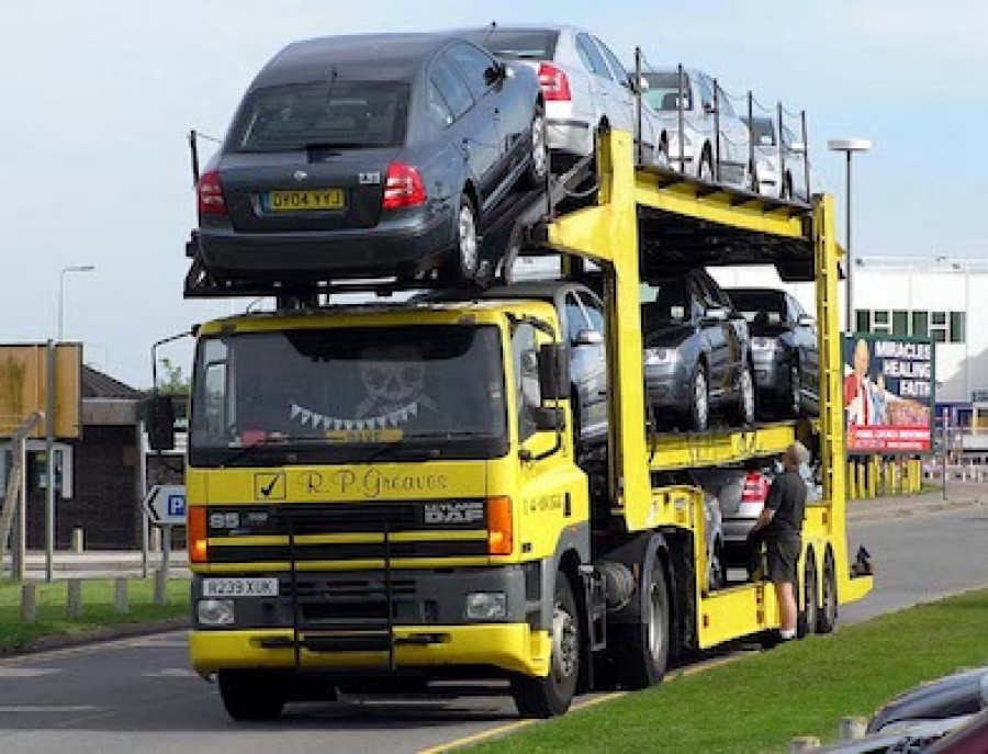 Truck.car .transporter.arp .750pix