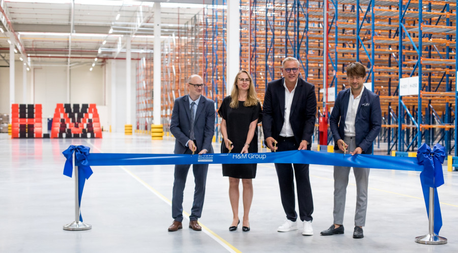 Opening with H&M © Arvato Supply Chain Solutions
