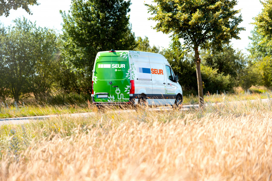 Eco furgo 1 Full resolution (sRGB) 200731 DPD Spain Green 00541 min