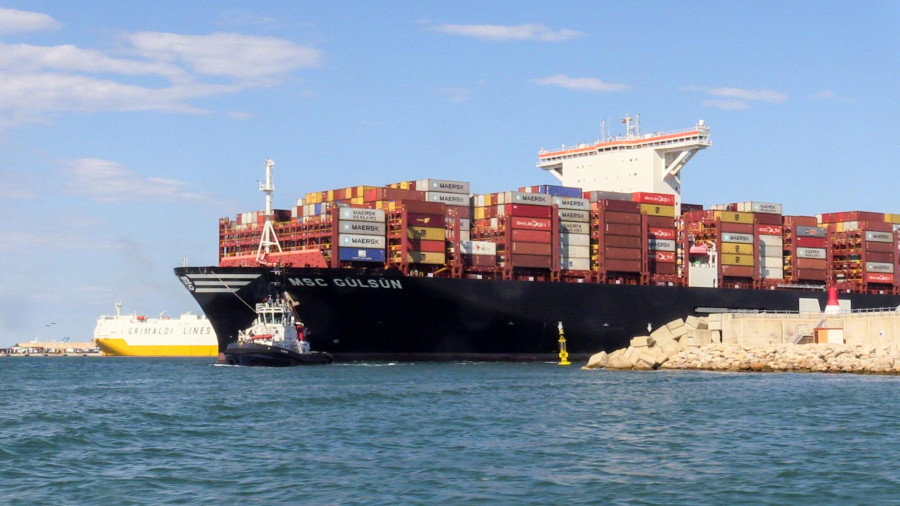 MSC Gulsun 3 in Port Valencia