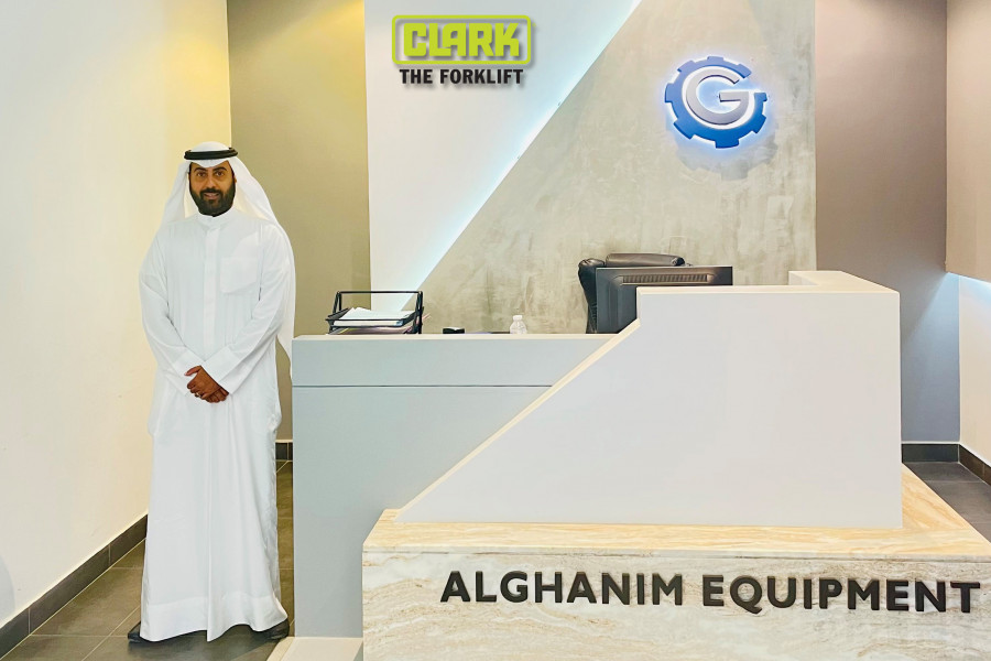 Clark Alghanim Equipment 01