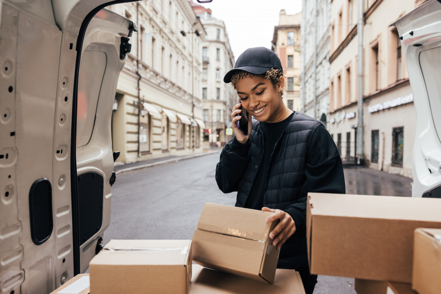 Paquetequira Ecommerce LPjun23 123rf