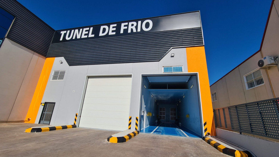 Atp Túnel de Frío Exterior Fachada Rótulo (Foto PLSM FROET)