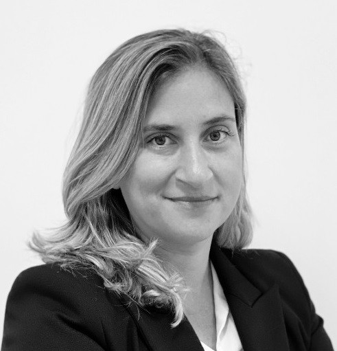 Marta Esquivias Valfondo Investment Management