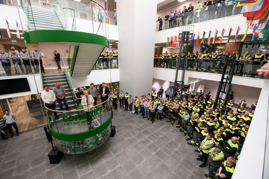 CombiLift 25th 06