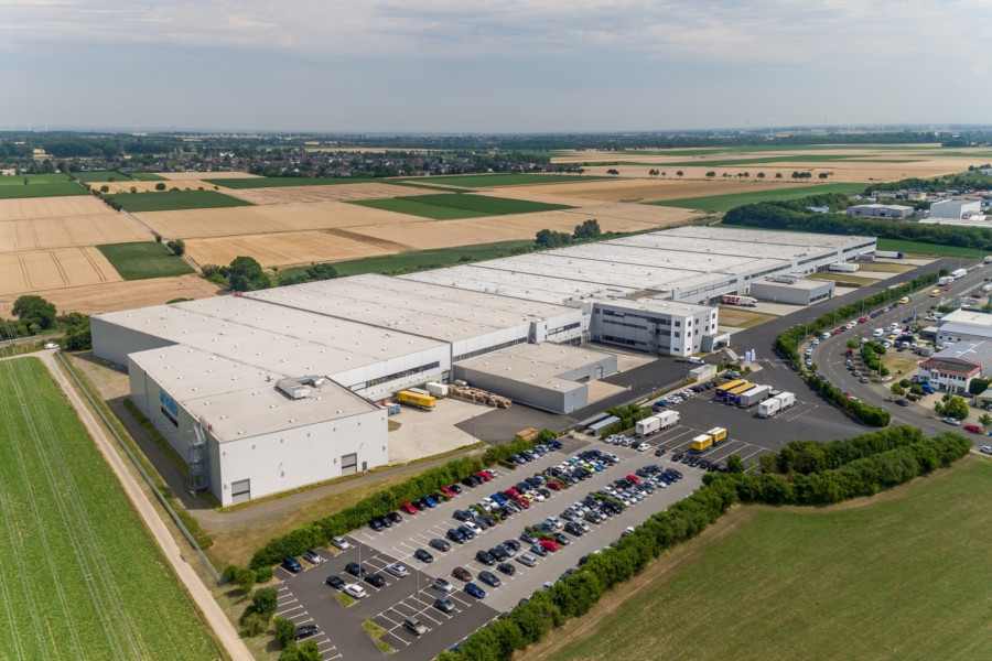 Arvato Logistics center Düren