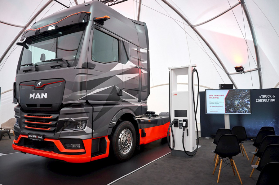 ABB E mobility MAN