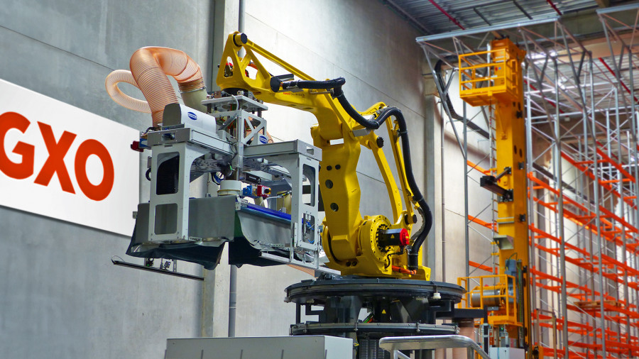 GXO MARS pallet robot PR image