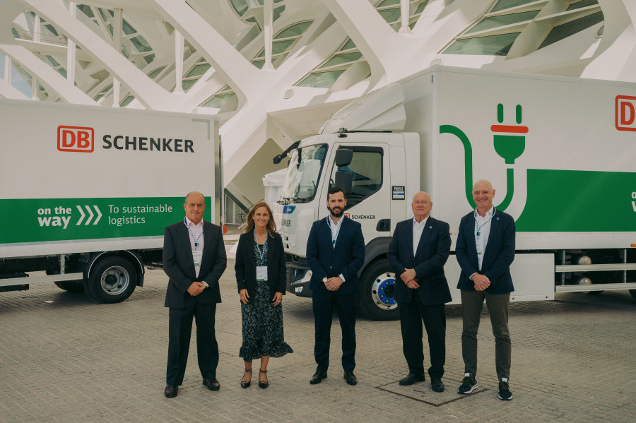 DBSchenker Val De izq a derecha Antonio García Patiño, Matide Torquemada, Alberto Pérez, Manuel Ríos, Francoise Botanelli