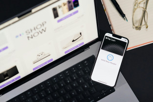 Pexels ecommerce