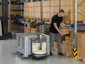 Crown EU WJ50 089 application warehouse High Res